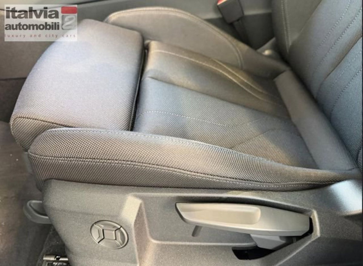 Audi Q3 Sportback 2.0 tdi S line quattro 193cv s-tronic (13)