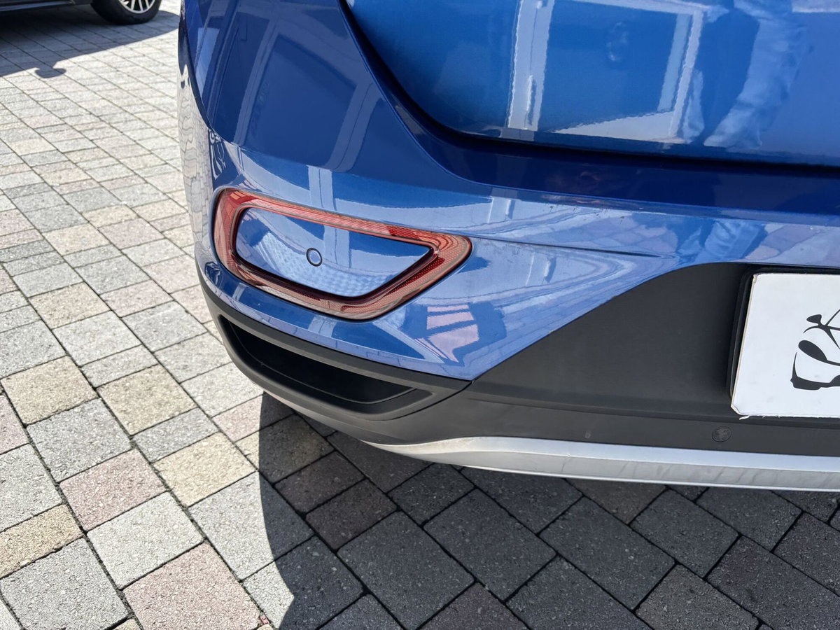 Volkswagen T-Roc 1.5 tsi Life dsg (12)