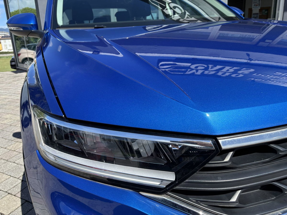 Volkswagen T-Roc 1.5 tsi Life dsg (19)