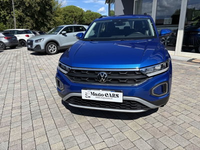 Volkswagen T-Roc 1.5 tsi Life dsg (2)