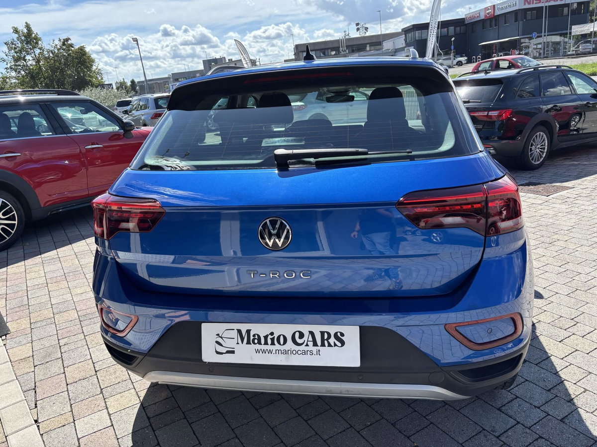 Volkswagen T-Roc 1.5 tsi Life dsg (5)