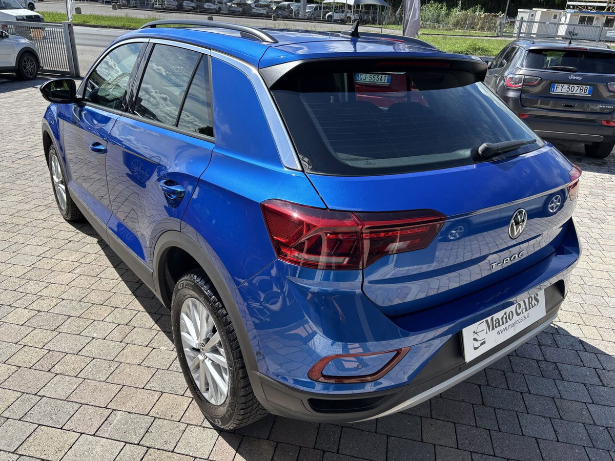 Volkswagen T-Roc 1.5 tsi Life dsg (6)