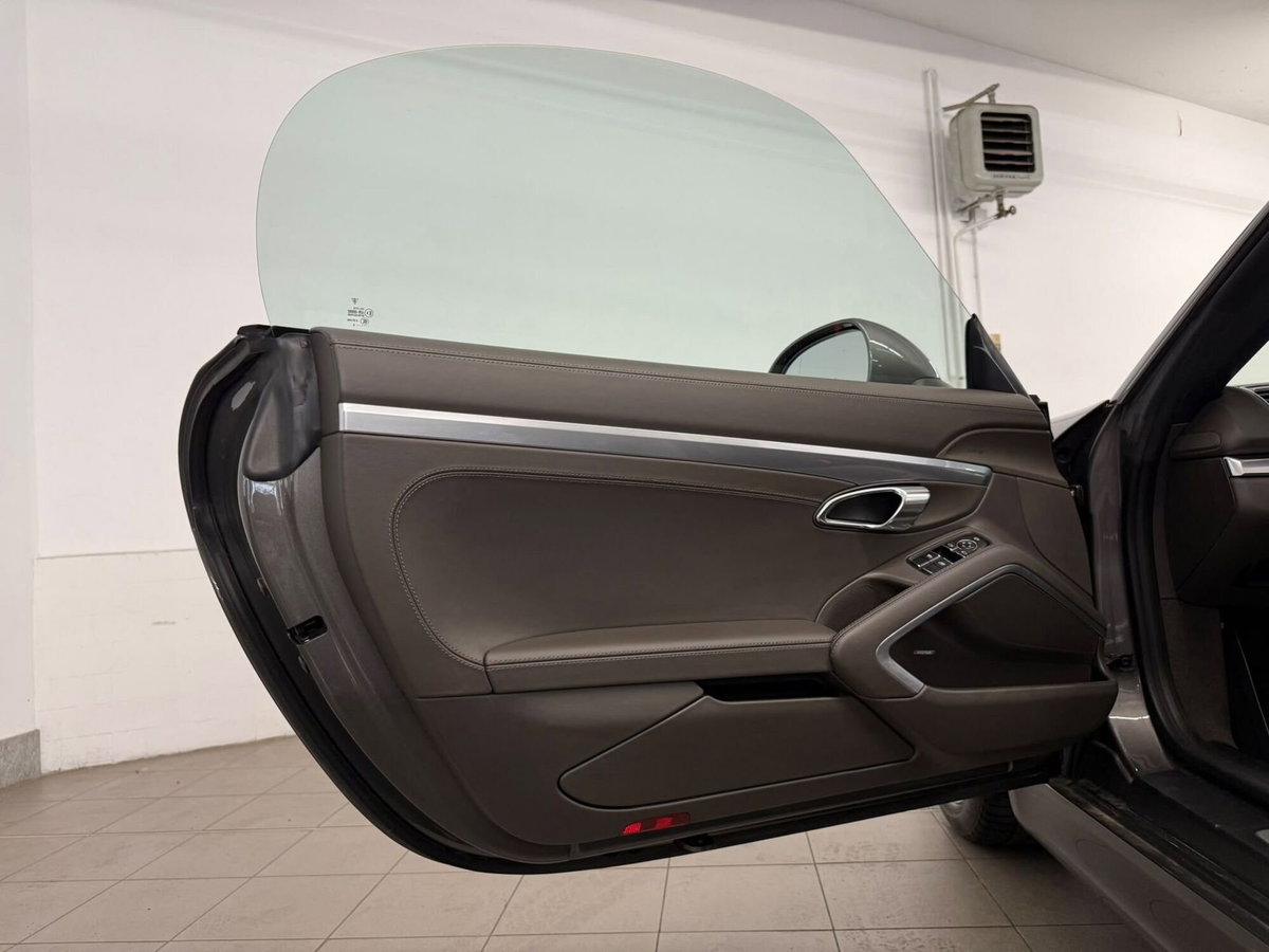 Porsche Boxster 3.4 S (11)