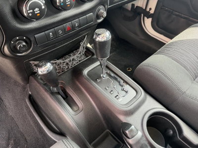 Jeep Wrangler 2.8 CRD DPF Sport (11)