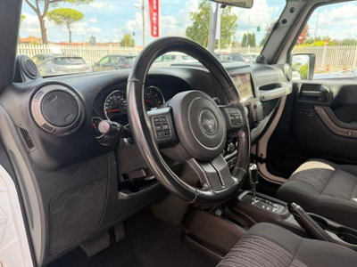 Jeep Wrangler 2.8 CRD DPF Sport (13)