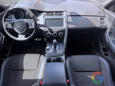 Jaguar E-Pace 2.0D 150 CV AWD R-Dynamic (10)