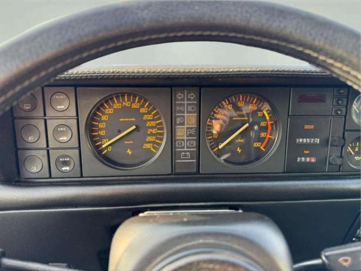 Ferrari Mondial Coupé 3.2 (14)