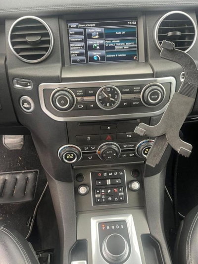 Land Rover Discovery 4 3.0 SDV6 XXV Anniversary Limited Edition (8)