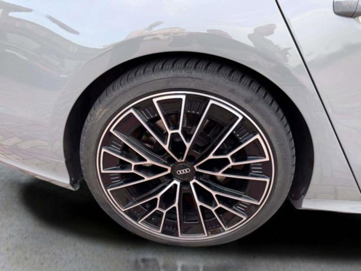 Audi S8 4.0 TFSI quattro tiptronic (10)