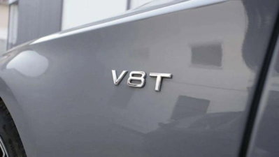 Audi S8 4.0 TFSI quattro tiptronic (11)