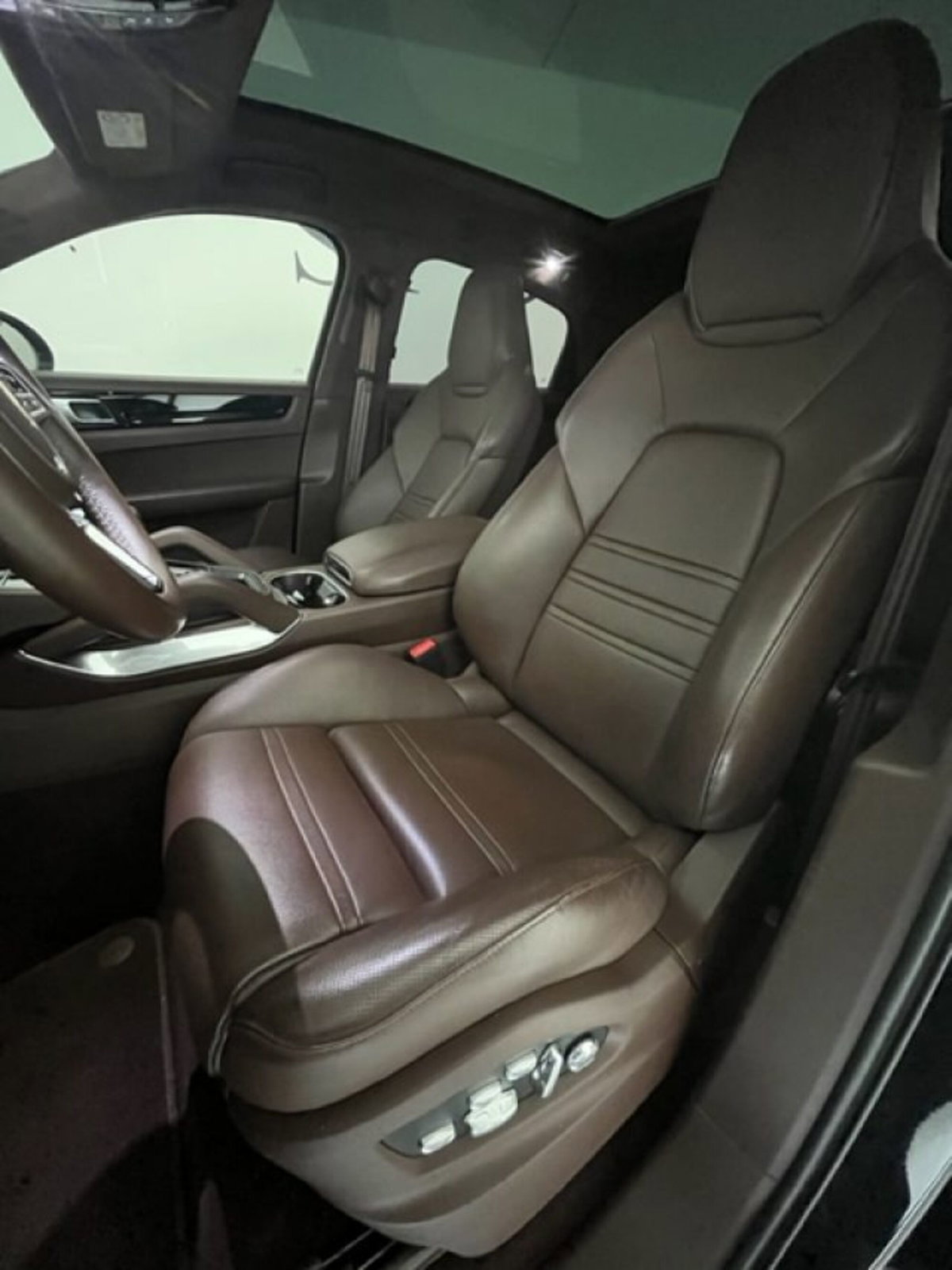 Porsche Cayenne Coupé 4.0 V8 Turbo (8)
