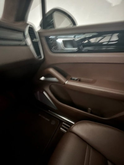 Porsche Cayenne Coupé 4.0 V8 Turbo (11)