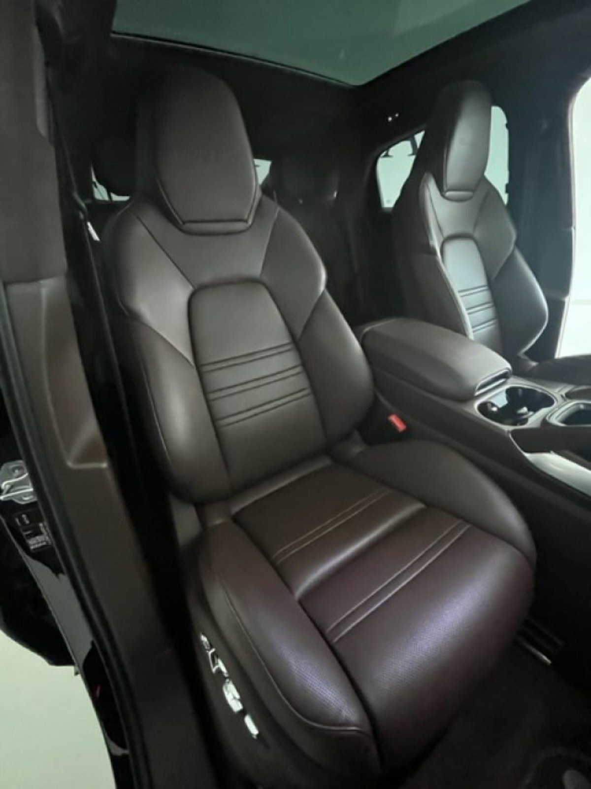 Porsche Cayenne Coupé 4.0 V8 Turbo (14)