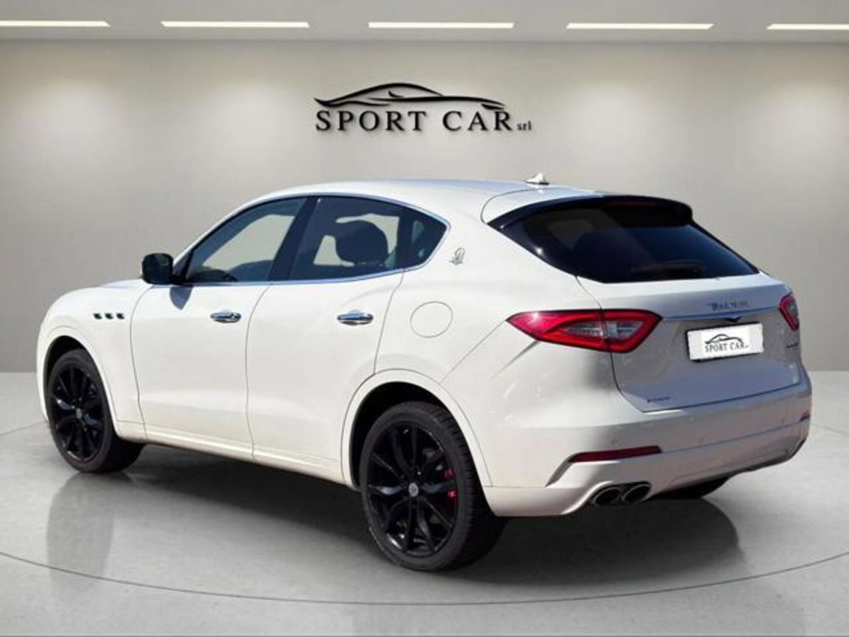 Maserati Levante Levante V6 Diesel 275 CV AWD (3)