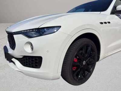 Maserati Levante Levante V6 Diesel 275 CV AWD (9)