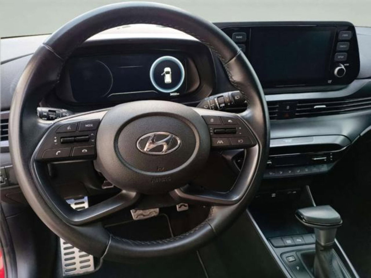 Hyundai Bayon 1.0 t-gdi 48V Xclass 100cv dct (16)