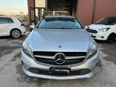 Mercedes-Benz Classe A 160 d Premium (2)