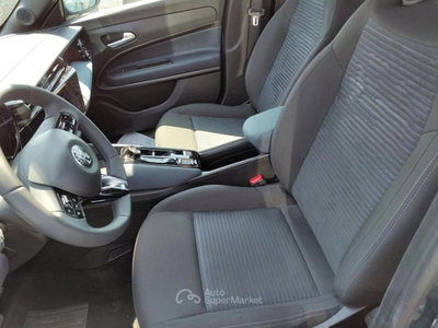 Alfa Romeo Junior 1.2 ibrida Speciale 145cv edct6 (8)