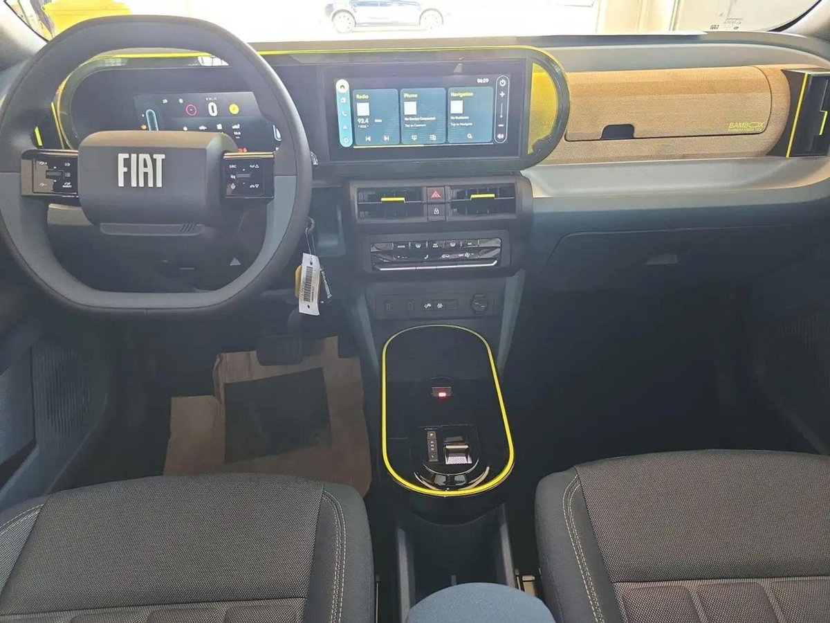 Fiat Grande Panda 1.2 hybrid Pop 110cv edct (11)