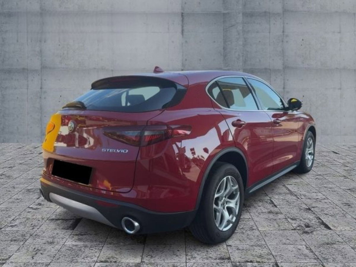 Alfa Romeo Stelvio Stelvio 2.0 Turbo 200 CV AT8 Q4 Super Business (4)