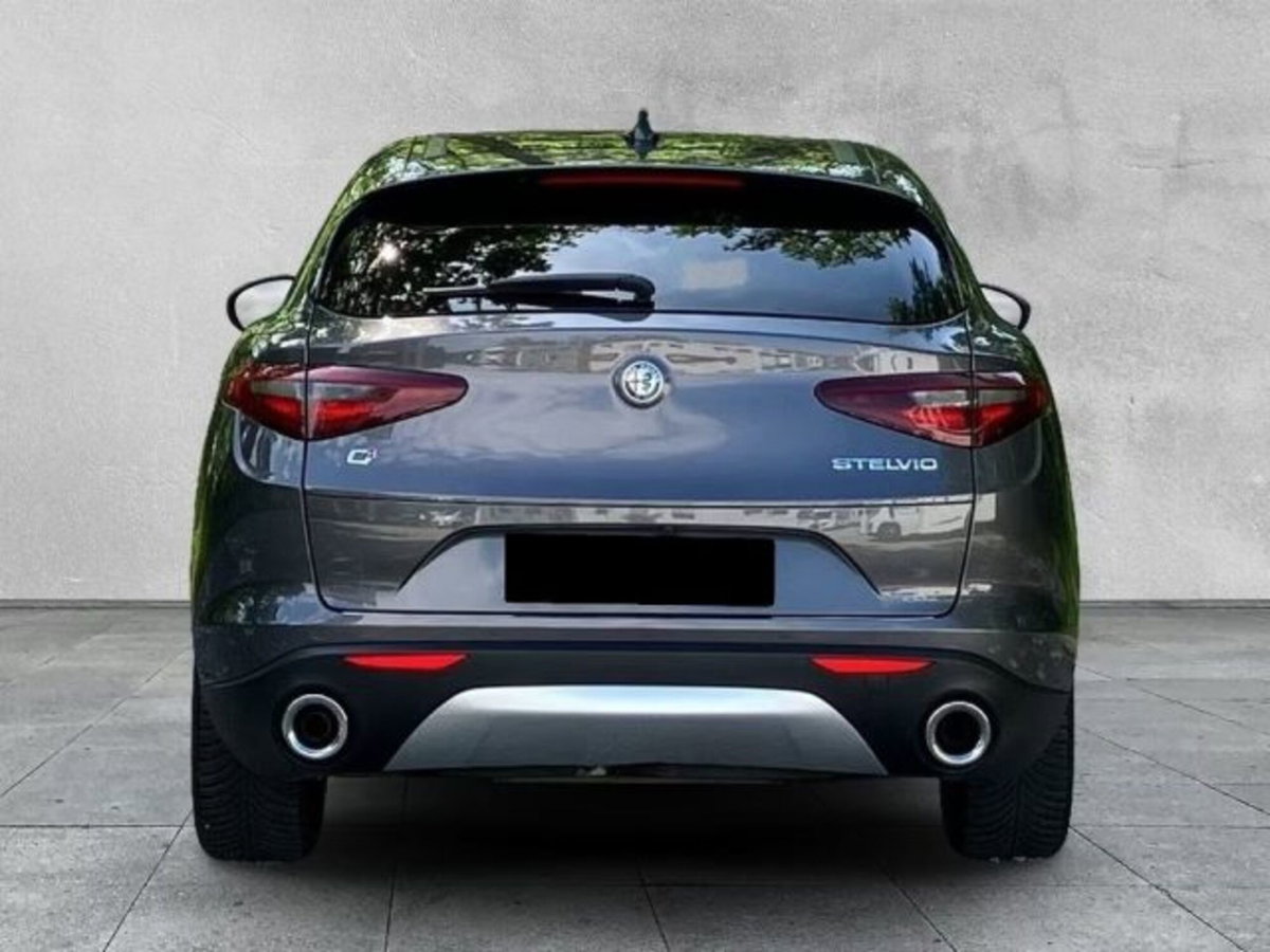 Alfa Romeo Stelvio Stelvio 2.0 Turbo 200 CV AT8 Q4 Super Business (5)
