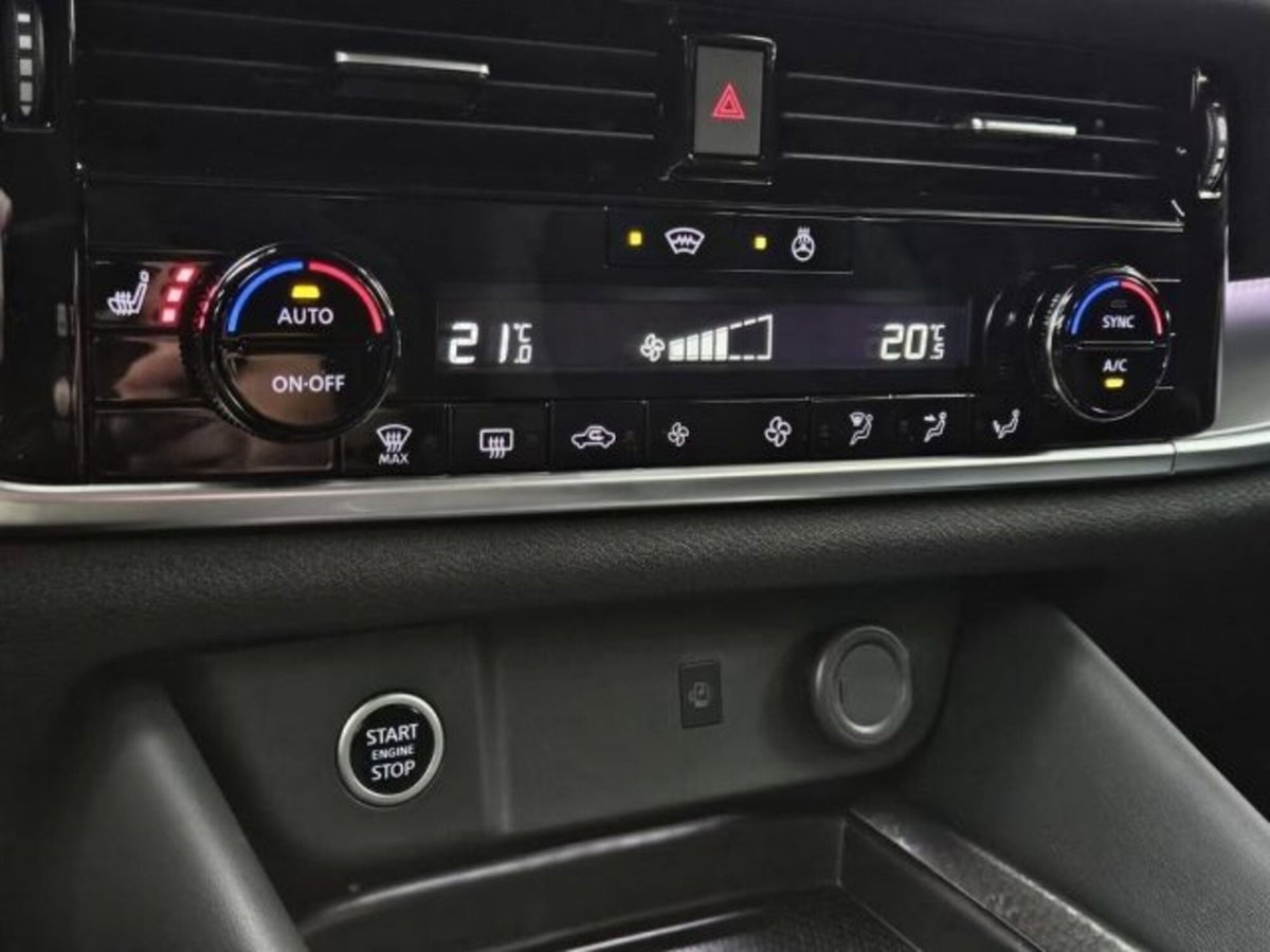 Nissan Qashqai 1.5 e-power N-Connecta 2wd (14)