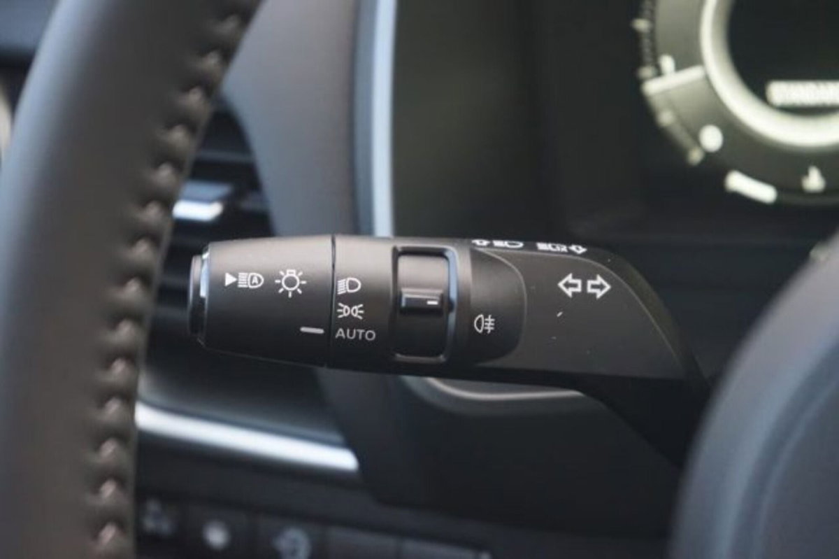 Nissan Qashqai 1.5 e-power N-Connecta 2wd (17)