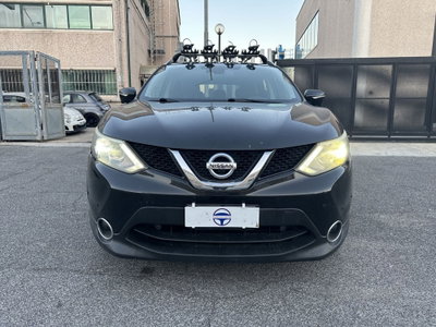 Nissan Qashqai 1.5 dCi Tekna (2)
