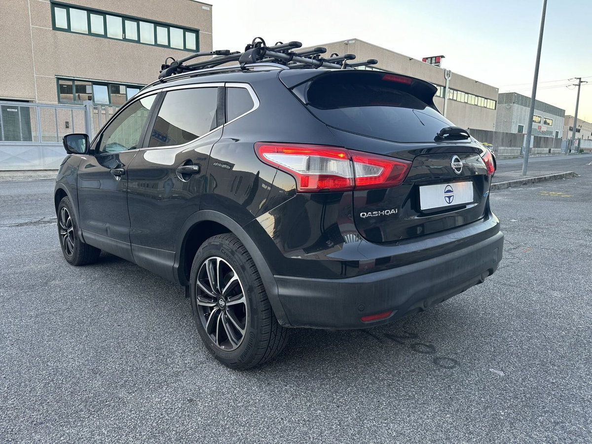 Nissan Qashqai 1.5 dCi Tekna (4)