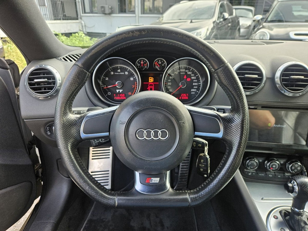 Audi TT Coupé Coupe 45 2.0 tfsi quattro s-tronic (12)