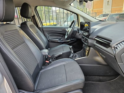 Ford EcoSport 1.0 EcoBoost 100 CV Business (11)