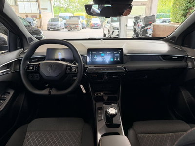Mg MG3 1.5 hybrid+ Standard auto (11)