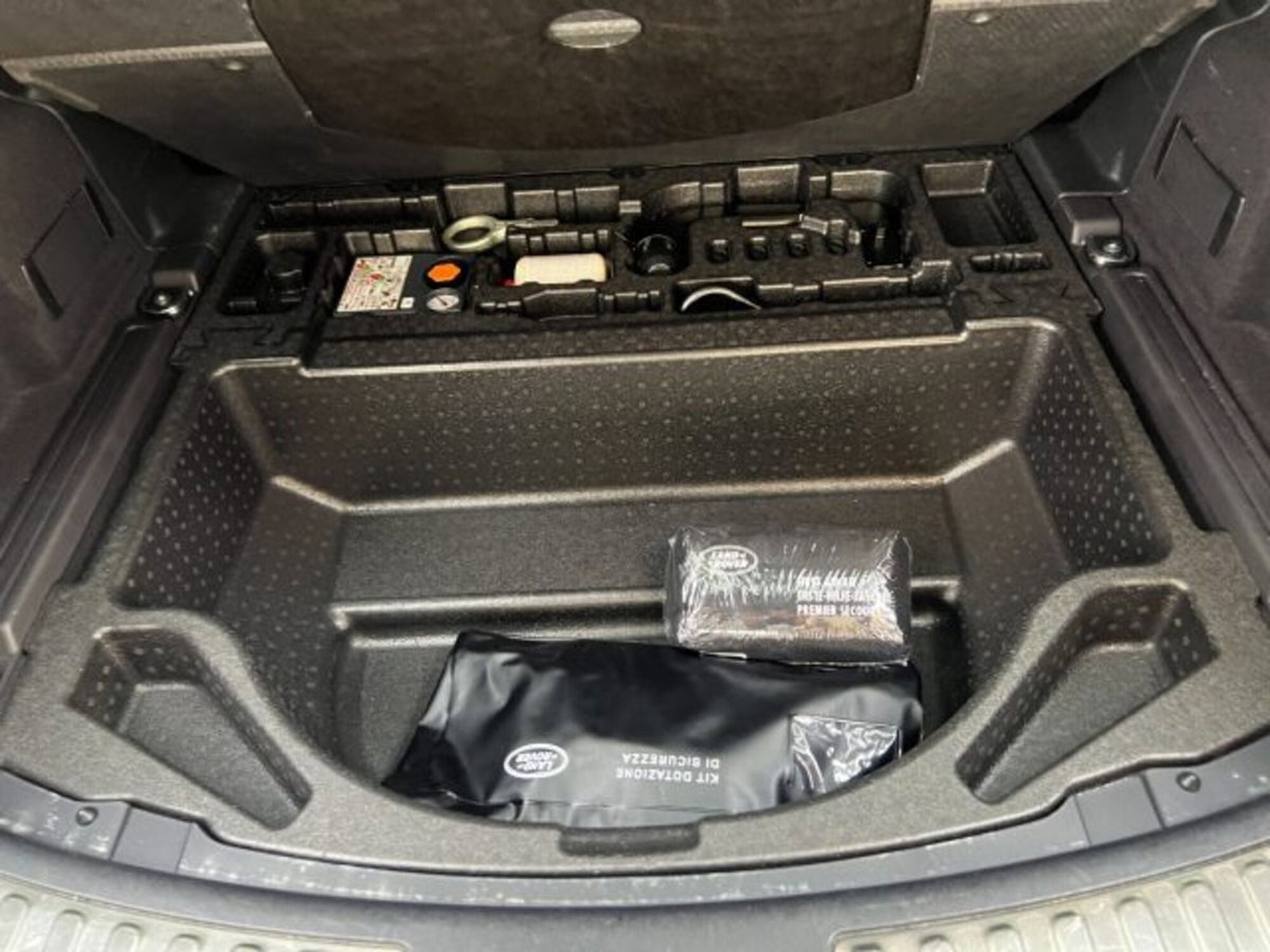 Land Rover Discovery Sport 2.0 Si4 200 CV AWD Auto Urban Edition (20)