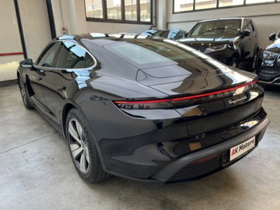 Porsche Taycan 4S (3)
