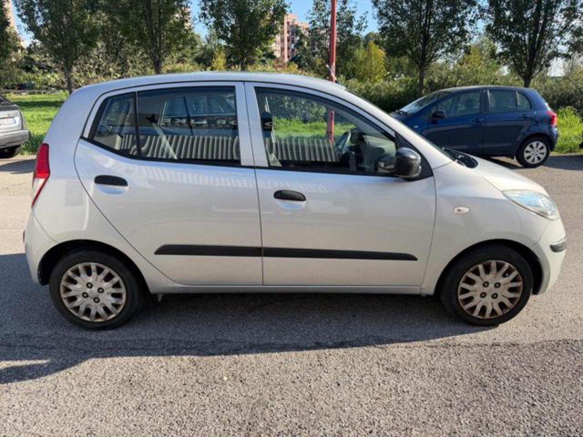 Hyundai i10 1.1 12V Style (6)