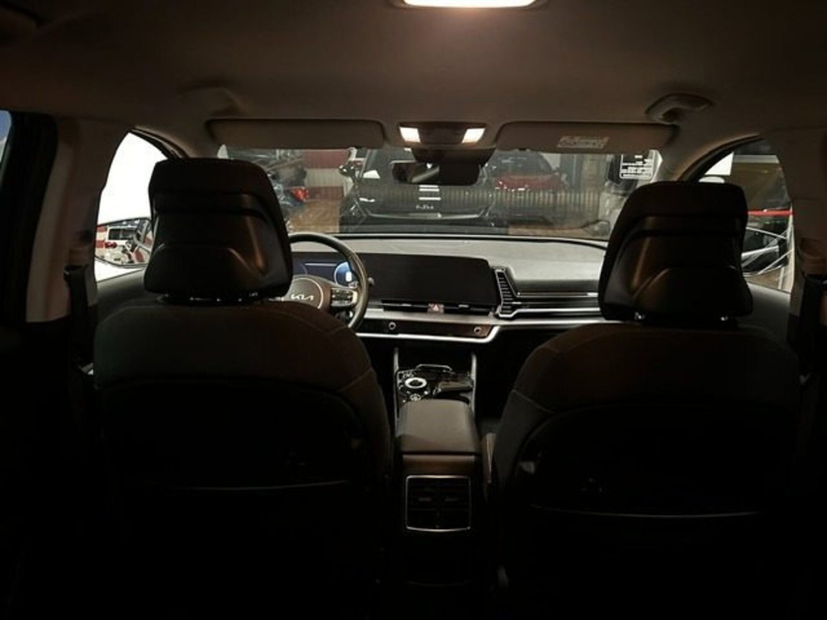 Kia Sportage 1.6 TGDi HEV AT Style (14)