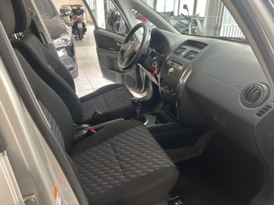Suzuki SX4 16V Special (10)