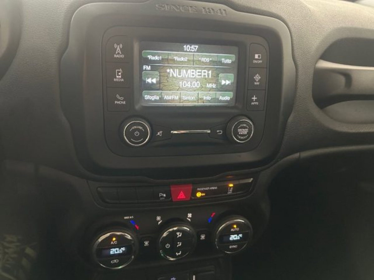 Jeep Renegade 2.0 Mjt 140CV 4WD Active Drive Low Limited (17)