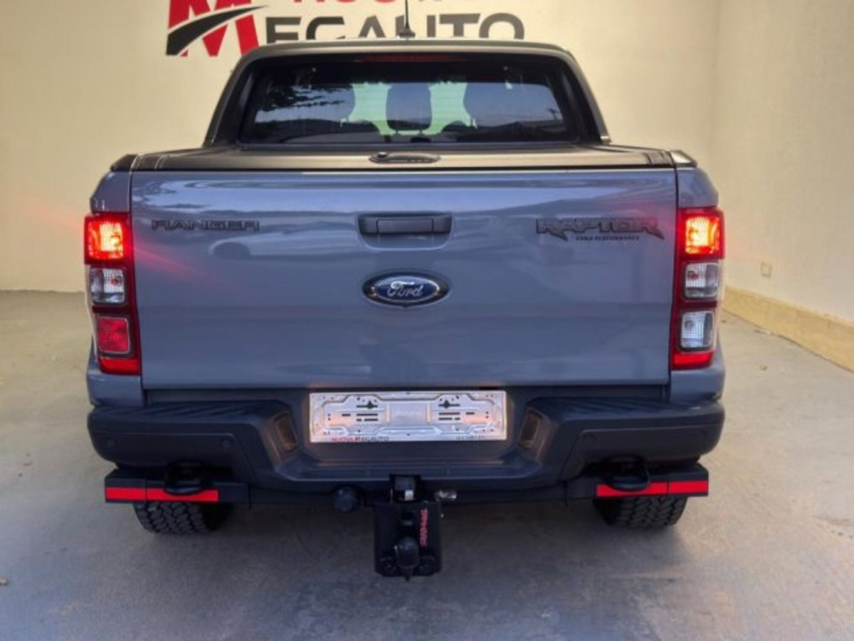 Ford Ranger Pick-up Ranger 2.0 ECOBLUE aut. 213 CV DC Limited 5 posti (6)