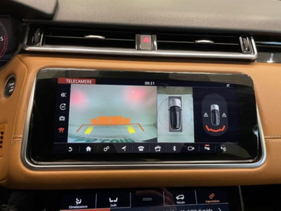 Land Rover Range Rover Velar 3.0D V6 275 CV R-Dynamic SE (11)