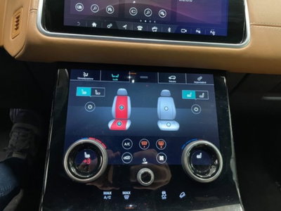 Land Rover Range Rover Velar 3.0D V6 275 CV R-Dynamic SE (14)