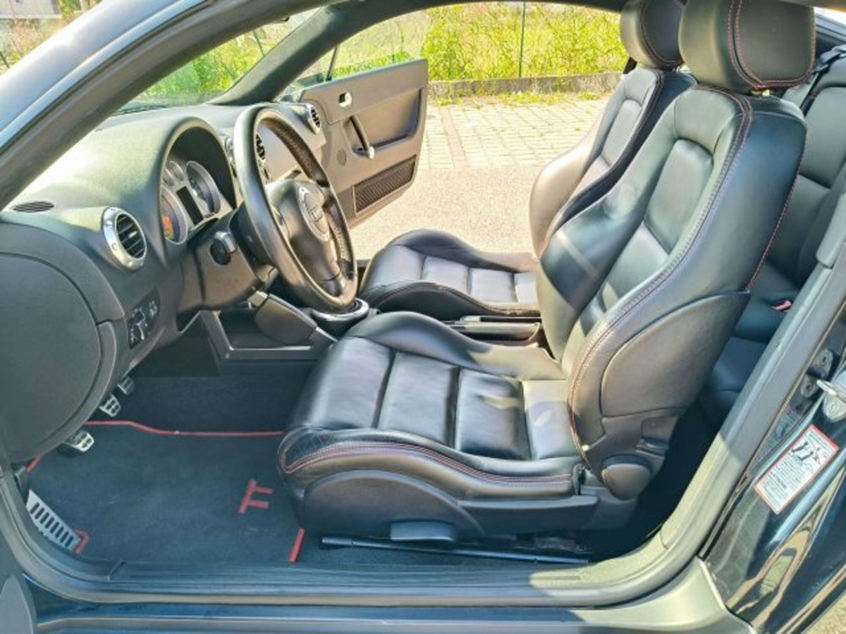 Audi TT Cabrio 1.8 T 20V 225 CV cat quattro (12)