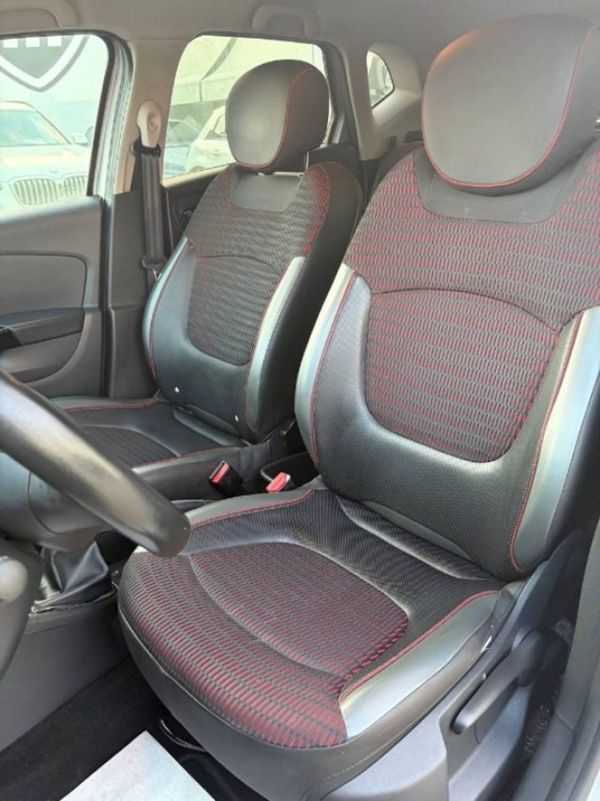 Renault Captur dCi 8V 90 CV Start&Stop Energy Hypnotic (14)