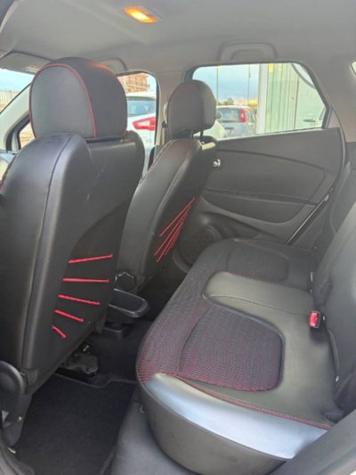 Renault Captur dCi 8V 90 CV Start&Stop Energy Hypnotic (16)