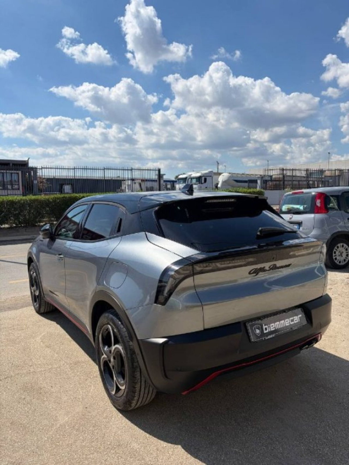Alfa Romeo Junior 1.2 ibrida Speciale 145cv edct6 (5)
