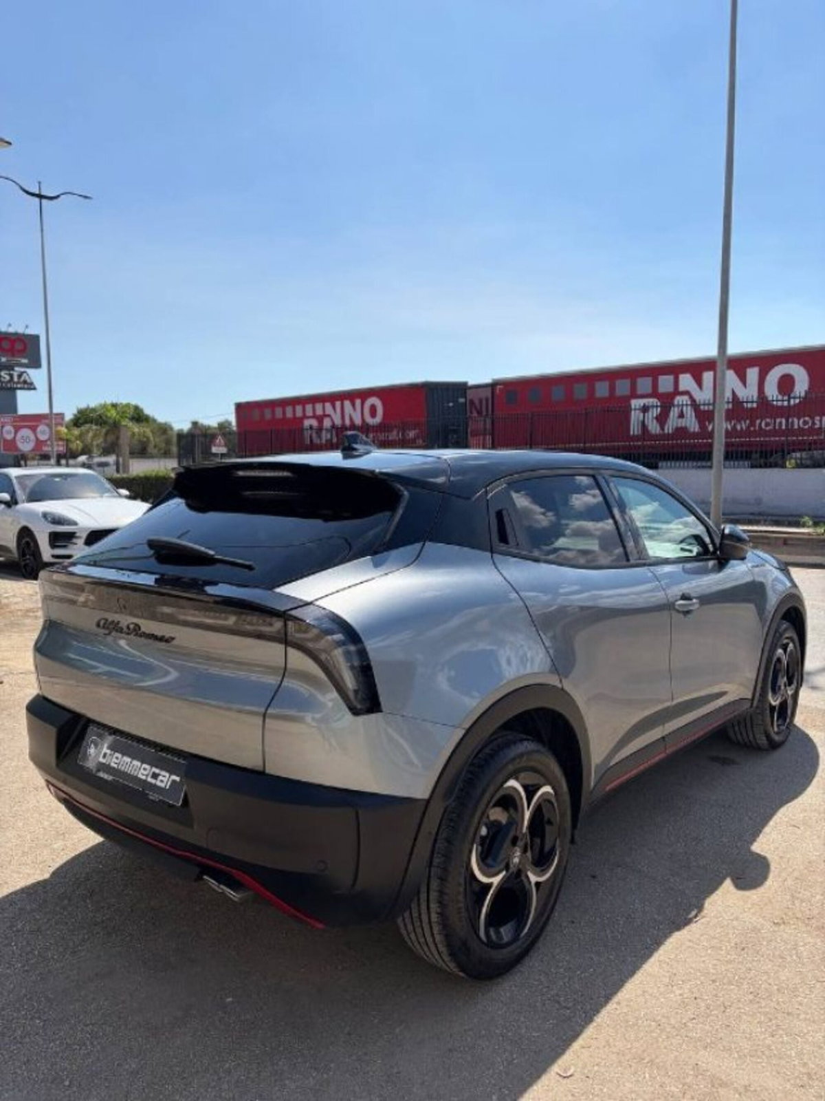 Alfa Romeo Junior 1.2 ibrida Speciale 145cv edct6 (6)