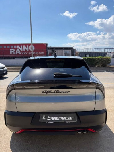 Alfa Romeo Junior 1.2 ibrida Speciale 145cv edct6 (7)