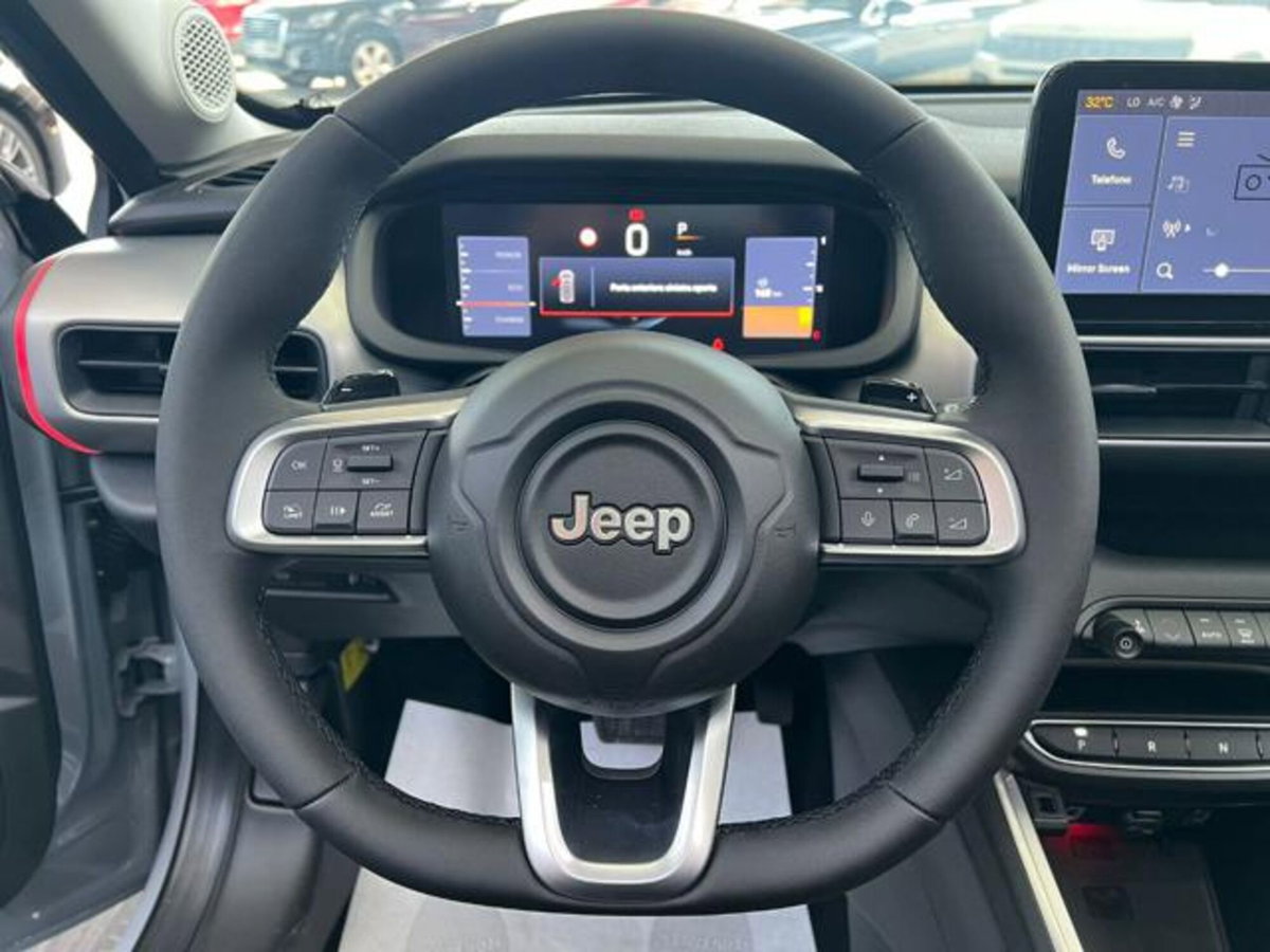 Jeep Avenger 1.2 turbo Summit fwd 100cv (10)