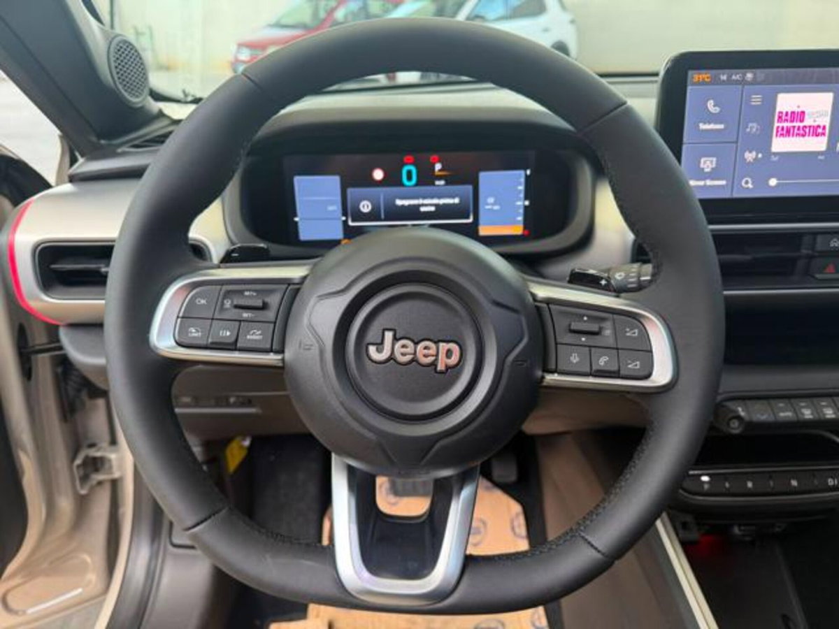 Jeep Avenger 1.2 turbo Summit fwd 100cv (10)