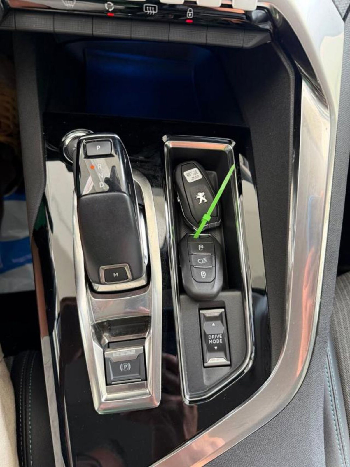 Peugeot 3008 BlueHDi 130 S&S EAT8 Allure Pack (8)